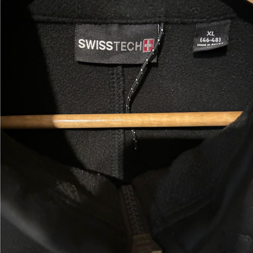 Men's Jacket - Picture 3 of 3